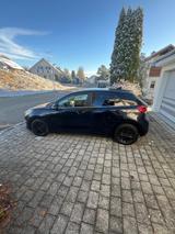 Kia Rio 1.4 Dream-Team Edition Automatik Dream-T... - Kia Rio von privat