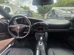 Fahrzeugabbildung 996 911 Carrera Coupe MOTORSCHADEN Deutsches Aut