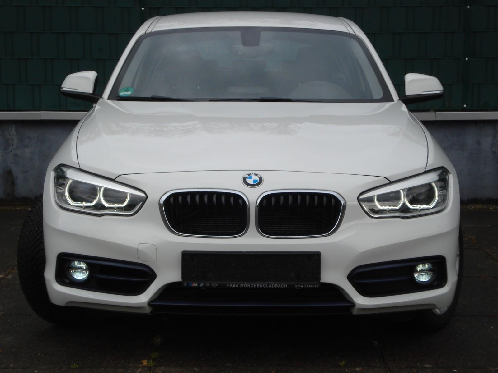 BMW 116i Sport Line 5-trg. LED Navi PDC SHZ