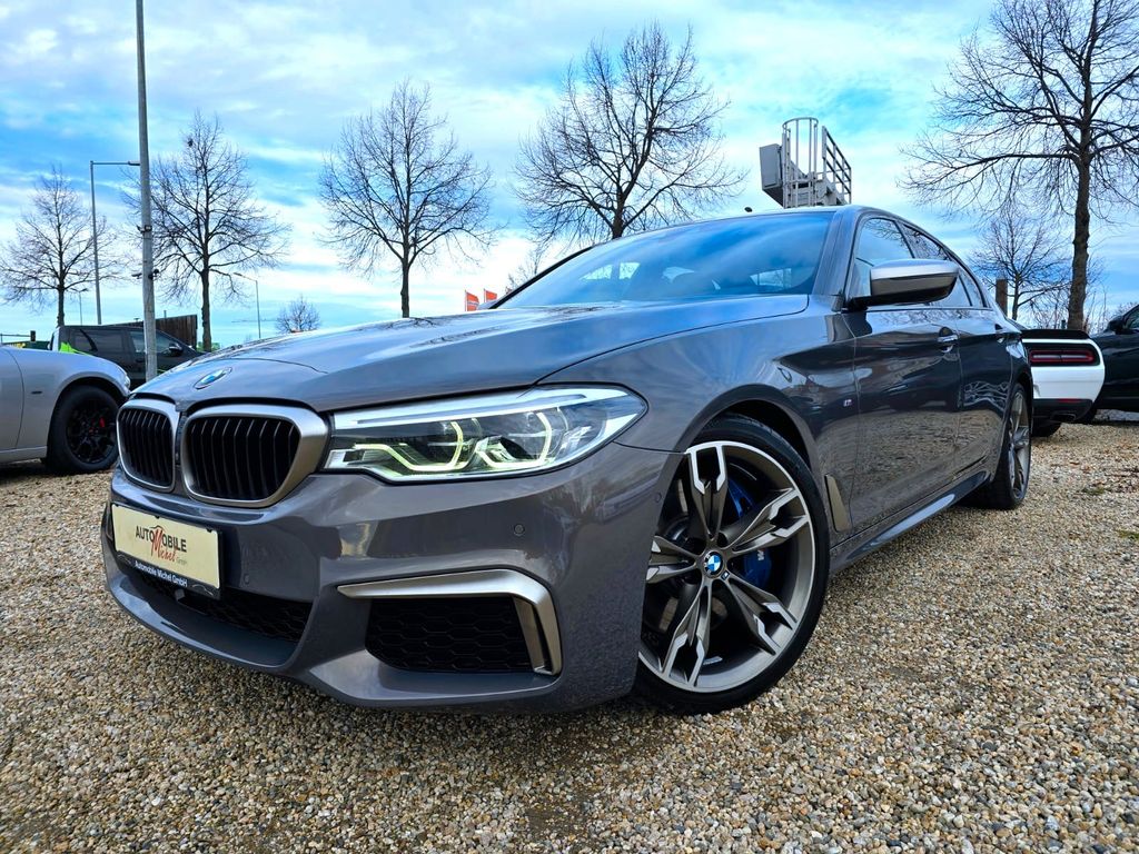 BMW M550