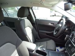Fahrzeugabbildung Mercedes-Benz GLA 200 GLA 200 CDI KAMERA/ AHK/ SCHECKHEFT