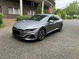 Volkswagen Arteon 2.0 TDI SCR 147kW DSG R-Line S.B. R-Line - VW Arteon Gebrauchtwagen in Frankfurt