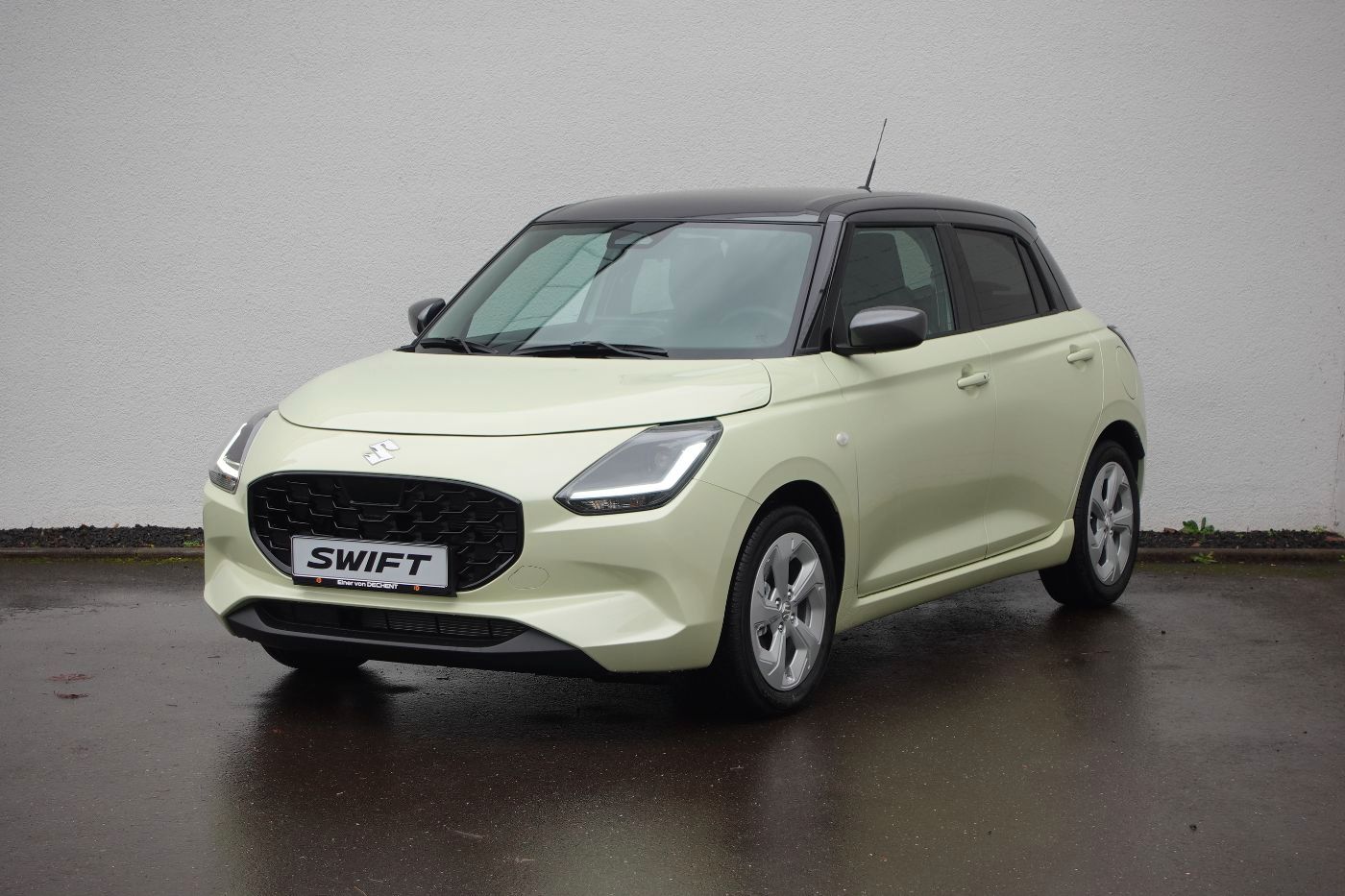 Fahrzeugabbildung Suzuki Swift 1.2 Comofrt AHK,LED,Navi,ACC,Kam.,KeyLess
