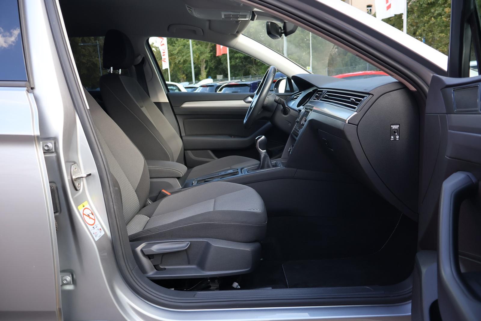 Volkswagen Passat 1.5 TSI LED Tempomat Klimaaut., миниатюра 28