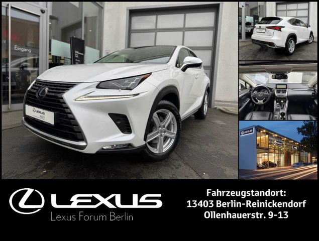 Lexus NX300h E-FOUR Luxury Line * Panoramaglasdach *