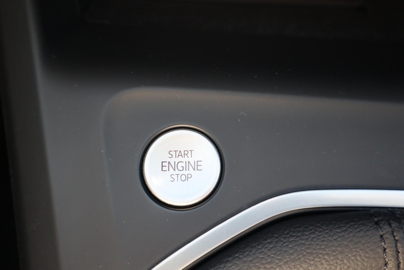 Volkswagen Golf VIII 1.5 TSI Goal LED Navi Sitzheizung ACC, миниатюра 29
