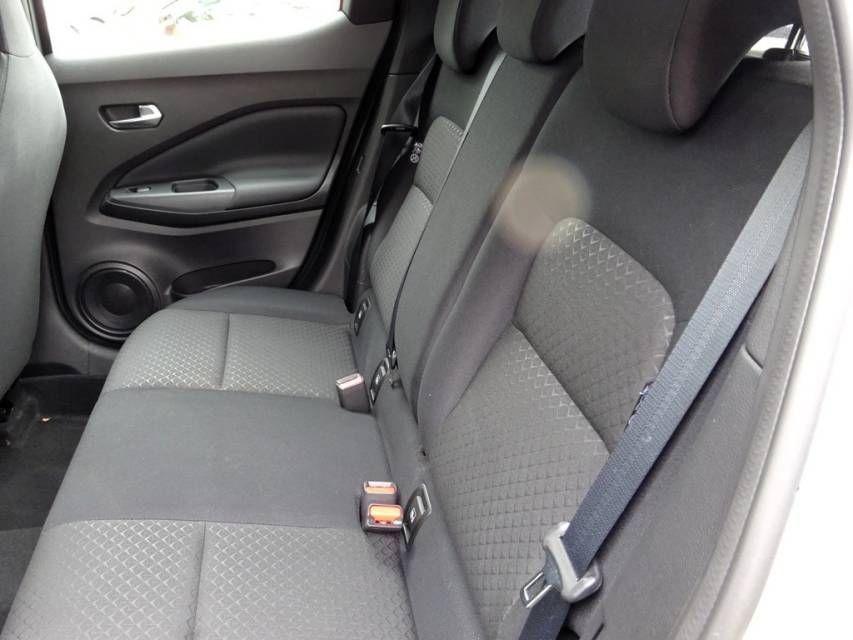 Fahrzeugabbildung Nissan Juke 1.0 DIG-T Acenta Navi Klimaautomatik