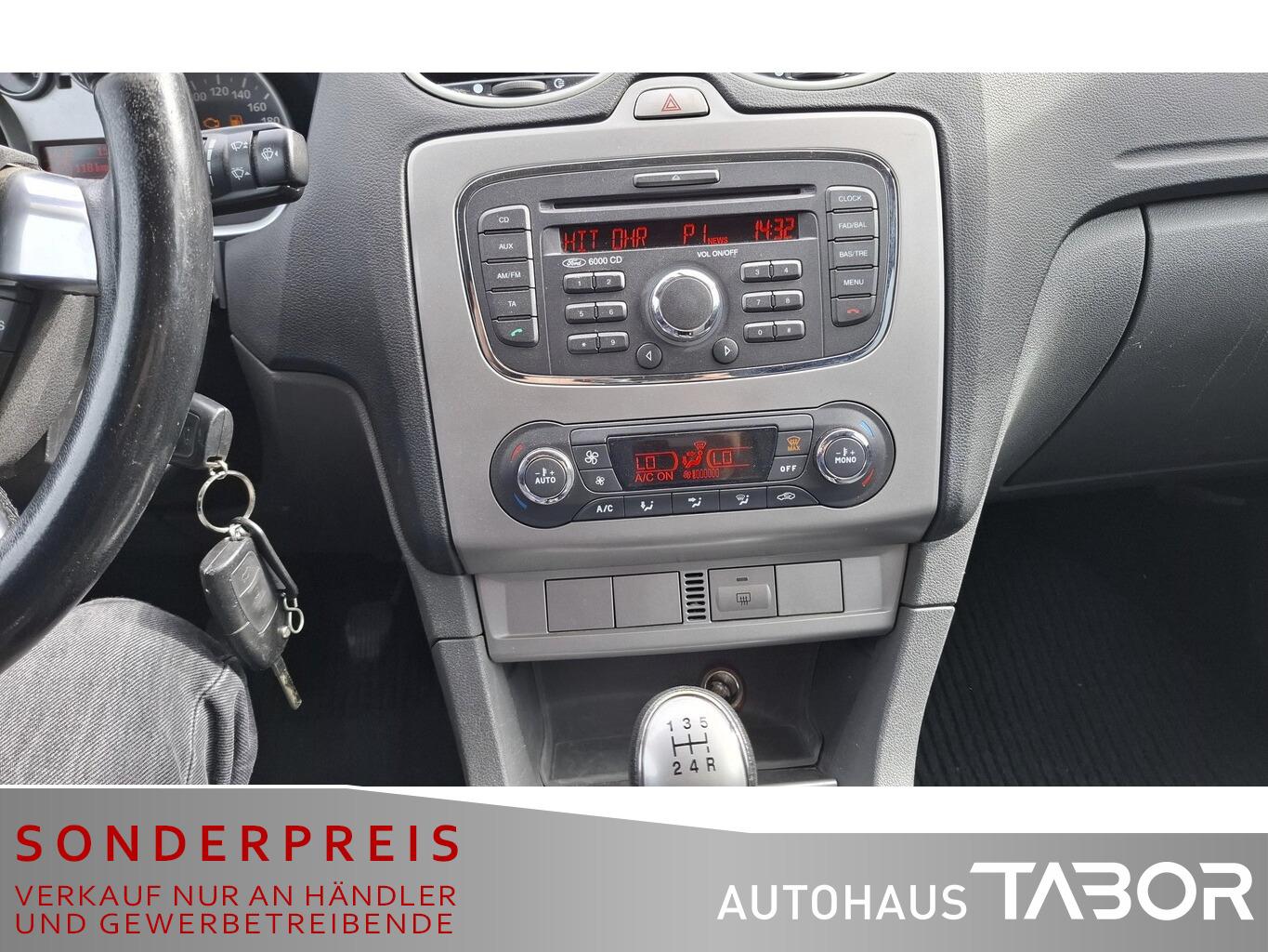 Ford Focus 2010 — photo 9