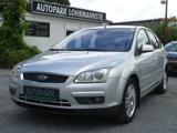 Ford Focus Lim. Ghia*Klima*1.Hand*SH-gepfl*Nr.11 - Ford Focus: Ghia