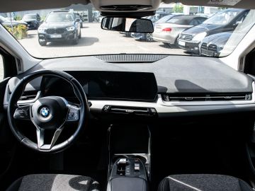 BMW 218 Active Tourer - 11