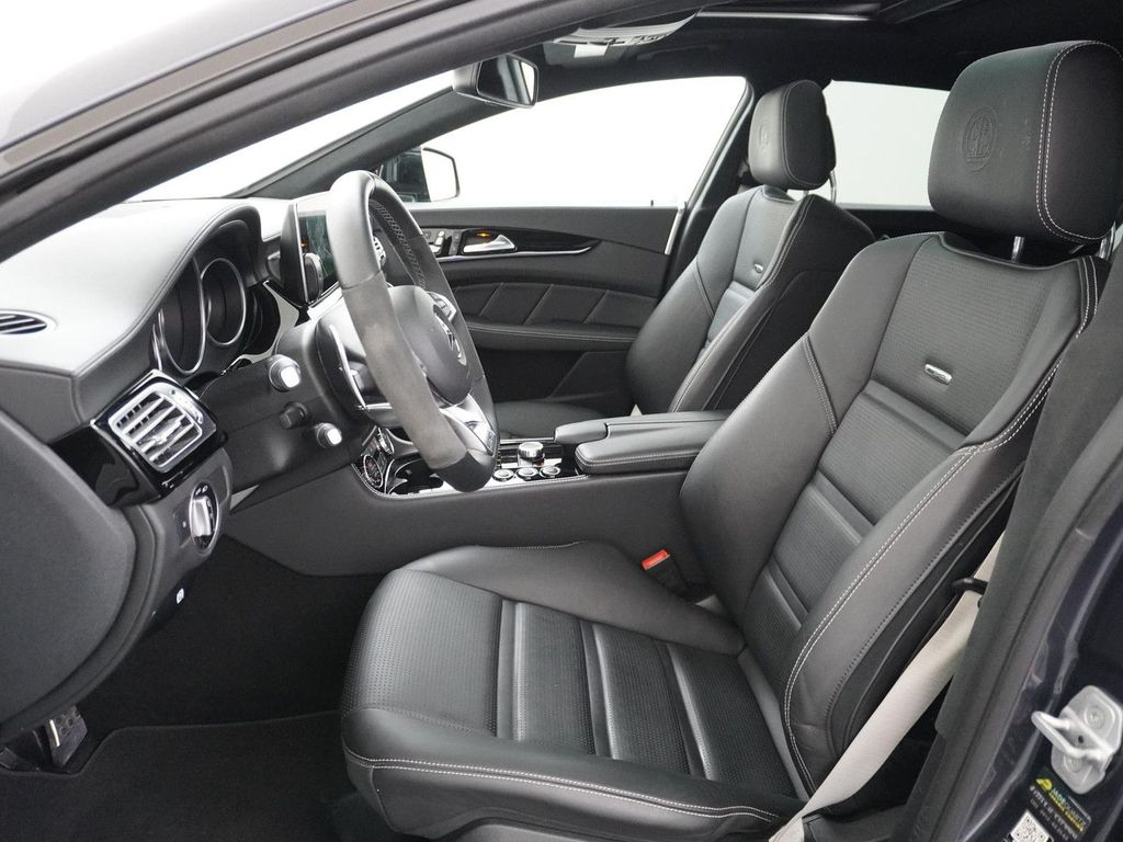 Mercedes-Benz CLS 63 AMG Shooting Brake S 4MATIC Schiebedach |