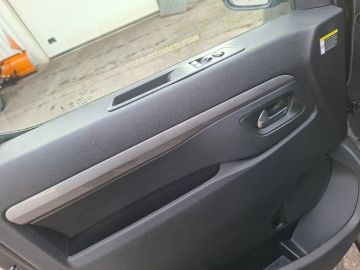 Citroën Spacetourer Plus XL BHDi 180 °LED°Navi°RFK°SHZ°