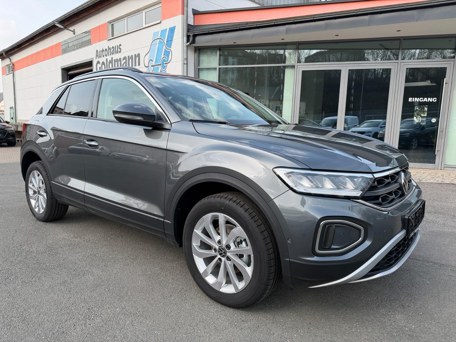 Volkswagen T-Roc 1.5 TSI DSG Life AHK LED Keyless Kam. ACC