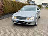 Mercedes-Benz Mercedes Benz E320 CDI R6 mit Anhängerkupp... - Mercedes-Benz E 320 aus 2003: Cdi