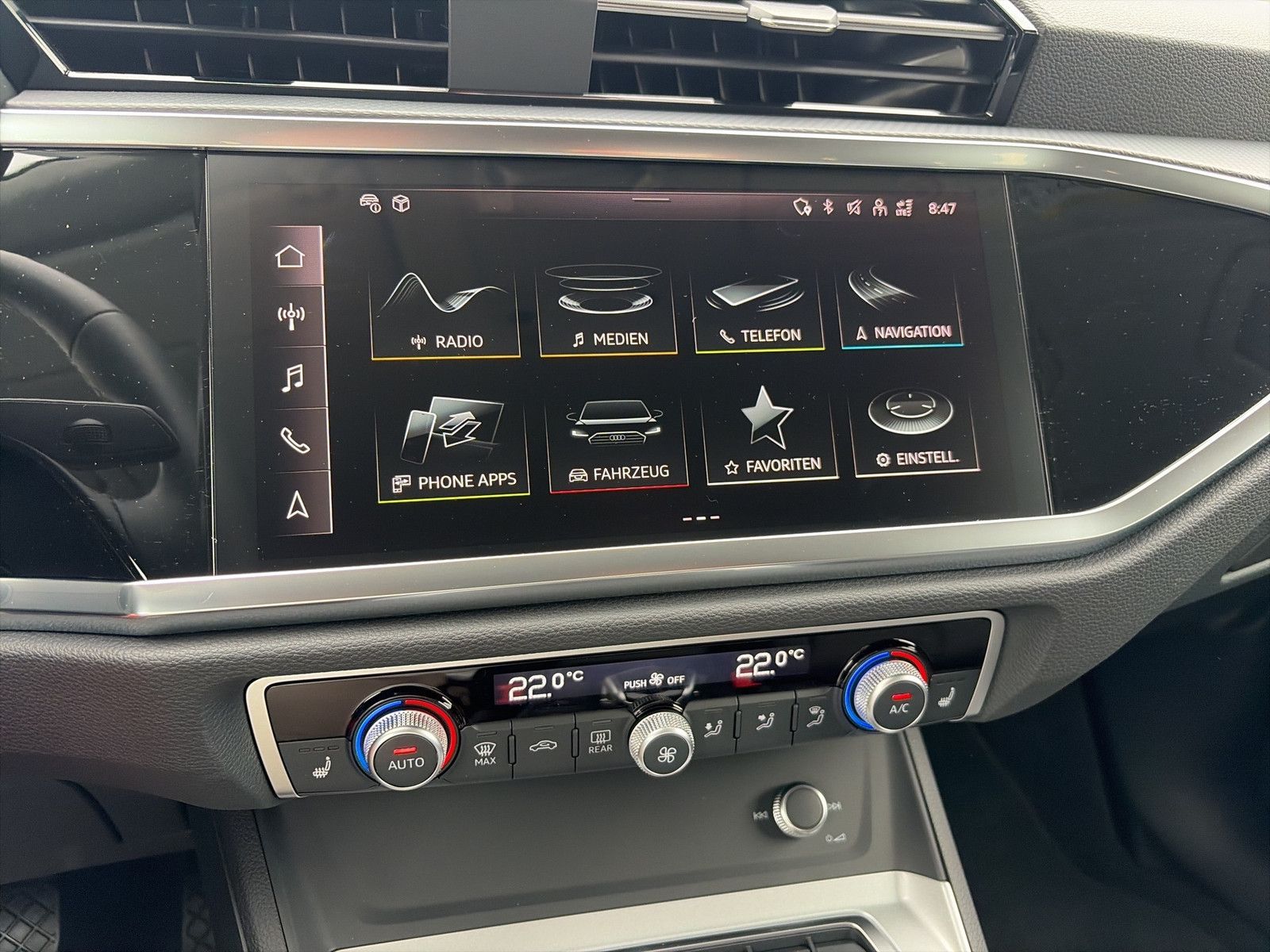 Audi Q3 Sportback 35TFSI S line Black ACC AHK Navi foto 22