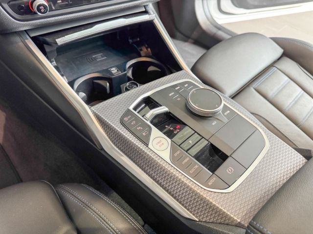 BMW 330 - Bild 12