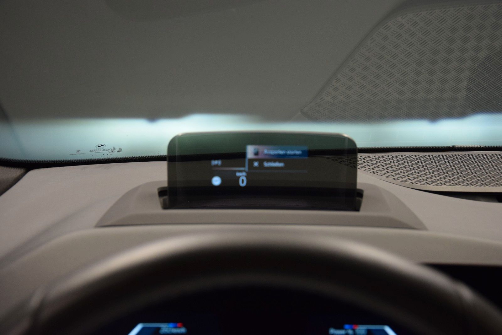 Fahrzeugabbildung BMW 218 i Active Tourer M Sport HuD Leder Pano AHK