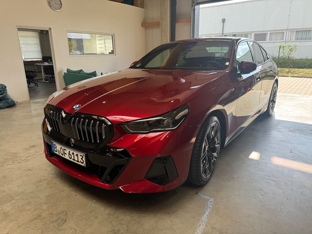 Image of BMW 520