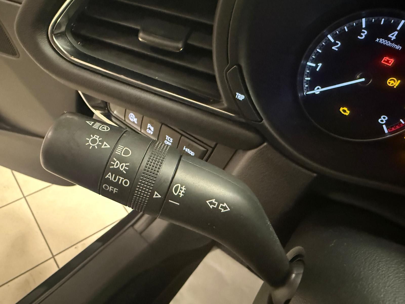 Fahrzeugabbildung Mazda CX-30 Homura 2WD / 1.HAND/ NUR 37.TKM