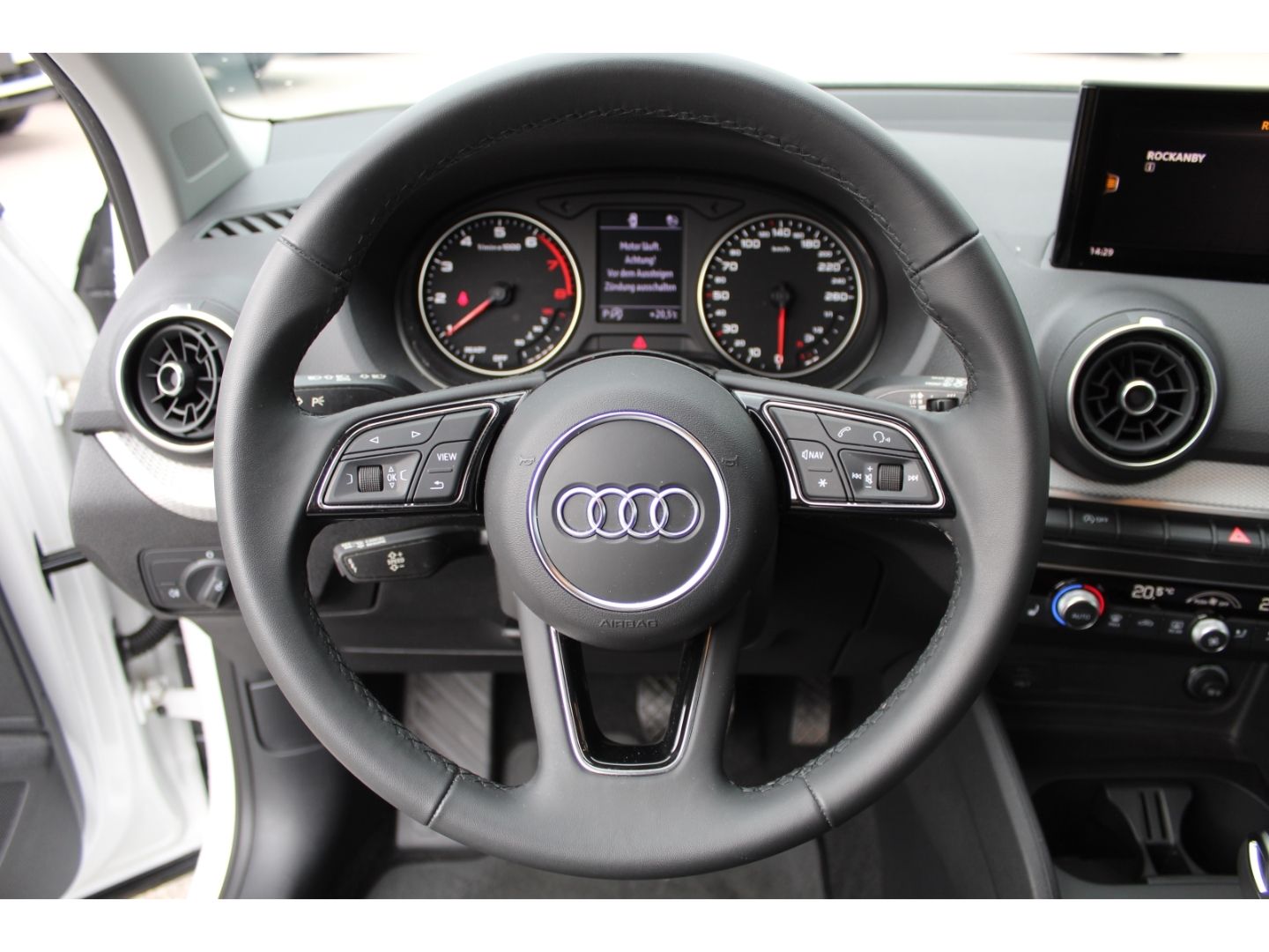 Q2 35 TFSI S-tronic - APP*Keyless*elHeckkl.*AHK!