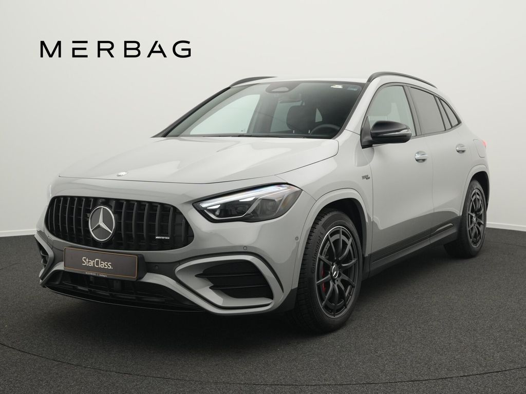 Image of Mercedes-Benz GLA 35 AMG