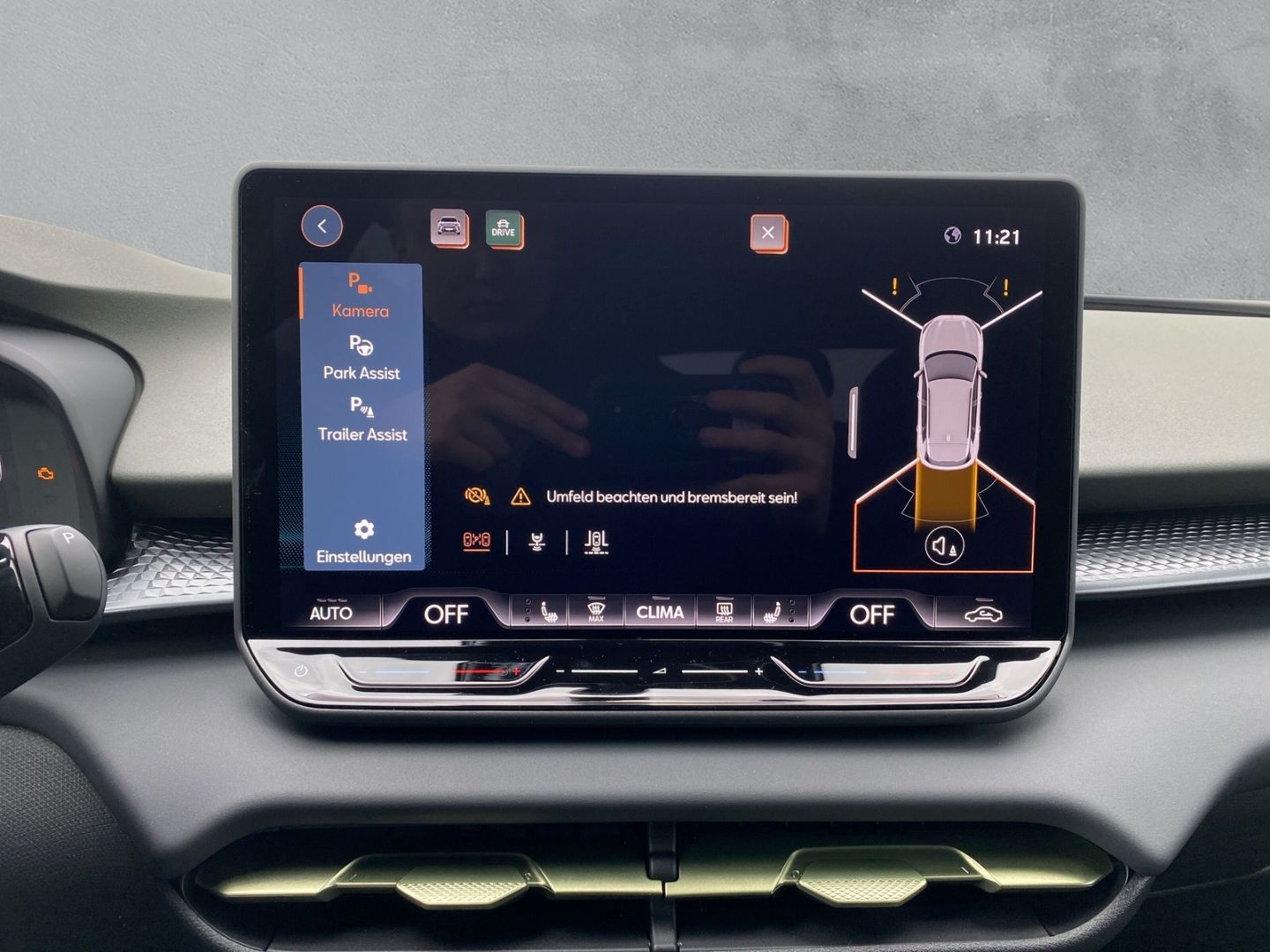 Fahrzeugabbildung CUPRA Terramar 1.5 e-Hybrid 200 VZ*TRIBE-Ed*Sennhei Ma