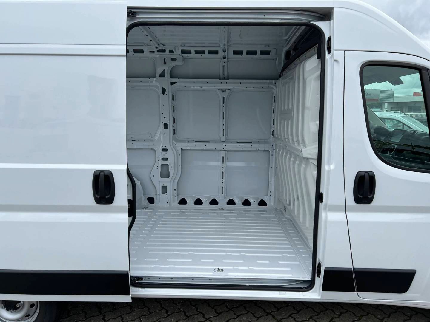 Fahrzeugabbildung Fiat DUCATO 35 L2H2 KAWA