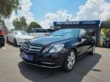 Mercedes-Benz E 200 E -Klasse Coupe E 200 CGI BlueEfficiency - Mercedes-Benz aus 2012: Coupé, C