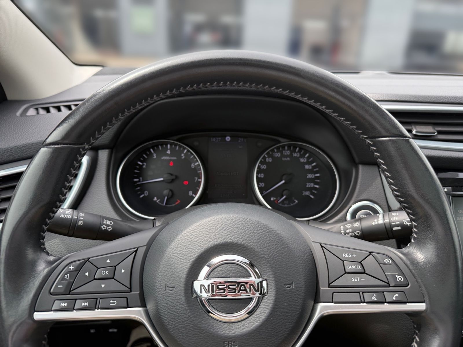 Fahrzeugabbildung Nissan Qashqai 1.3 DIG-T N-Connecta *GJR*WINTERPAKET*PA