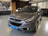 Hyundai ix35 2.0 CRDi 135 kW Premium 4WD Automatik - Hyundai ix35: Allradantrieb, Automatik, 2.0