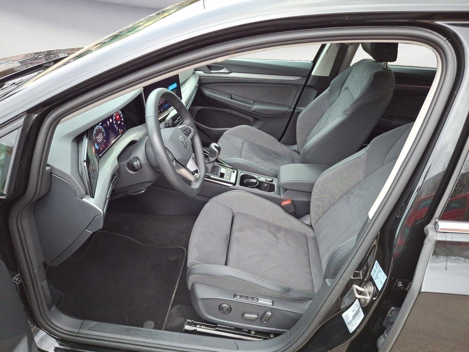 Volkswagen Golf - Bild 8