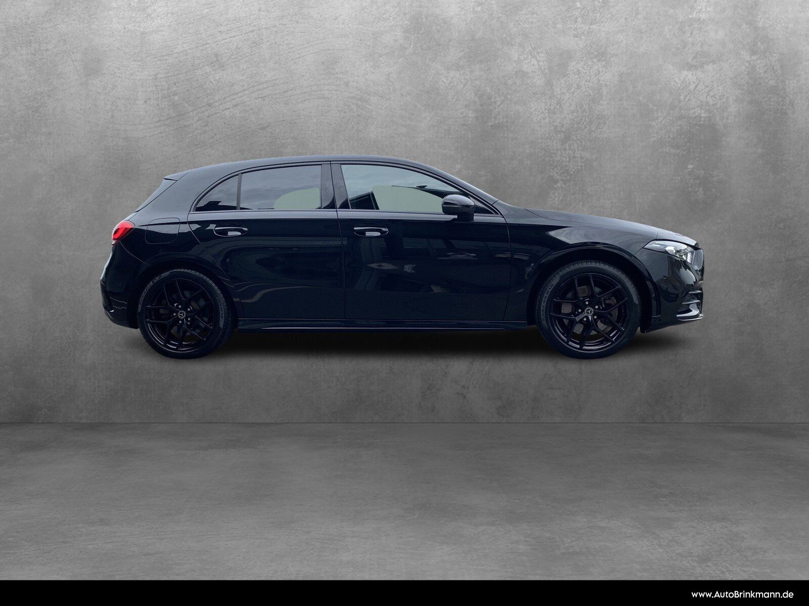 Mercedes-Benz A 250 e AMG-LINE MULTIBEAM KAMERA MBUXAMG Line foto 4