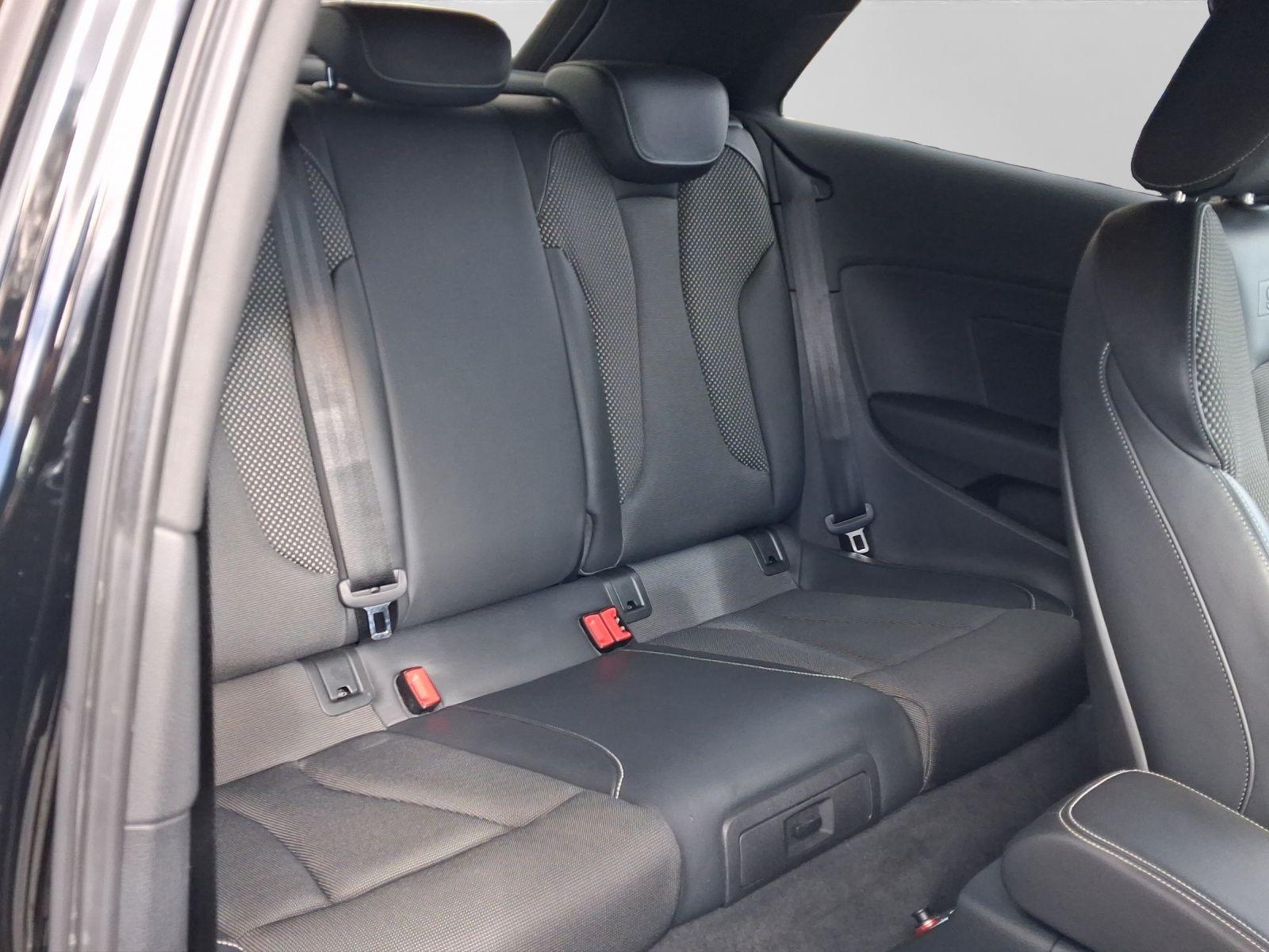 Audi A3 Sportback 1.4 TFSI S LINE LM18 B&O PRIVACY