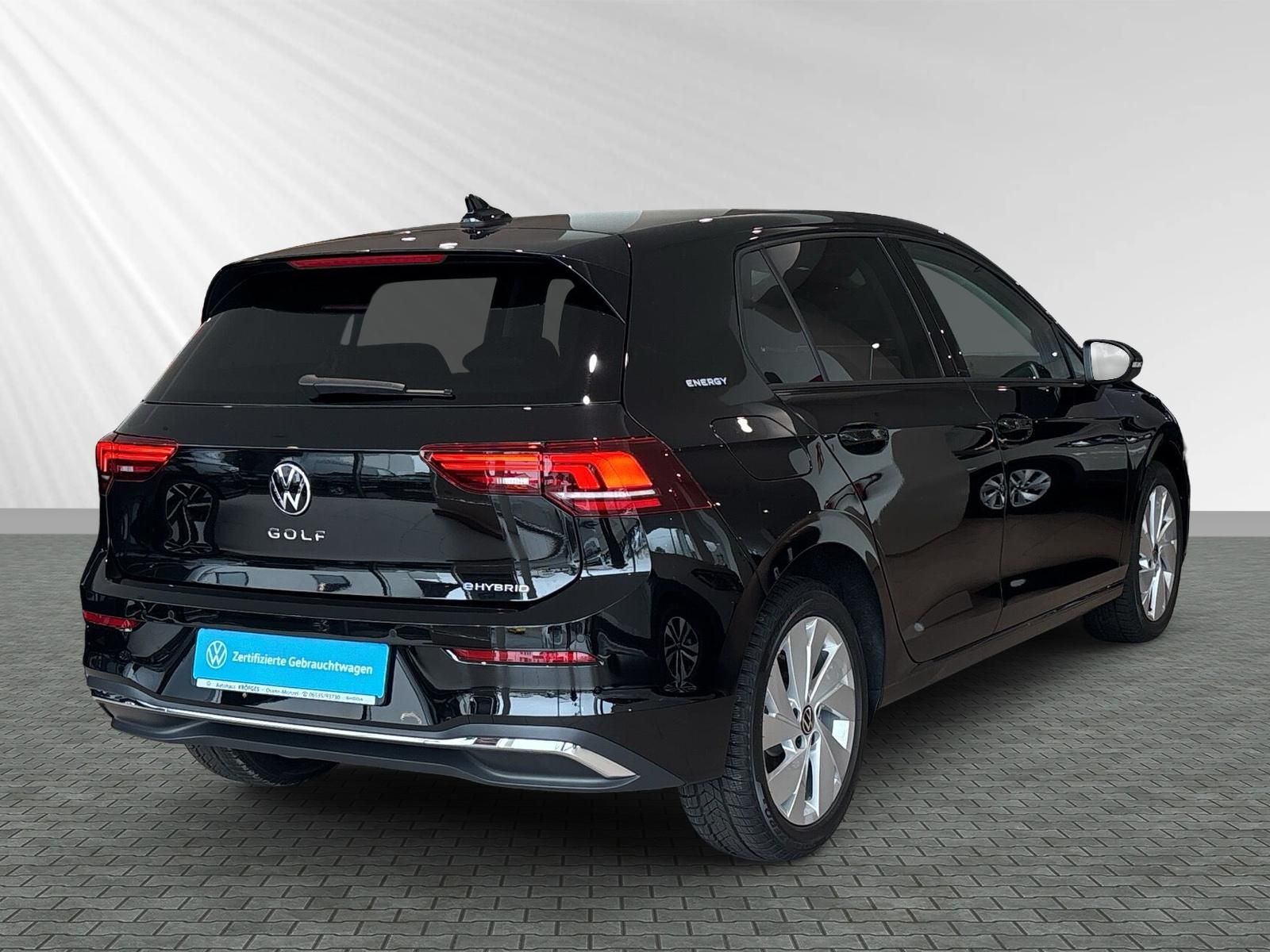 Volkswagen Golf VIII ENERGY 1,5 eHybrid DSG Navi ACC Klima foto 3