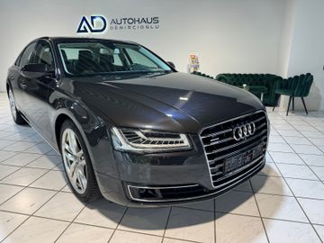 Audi A8 - 2
