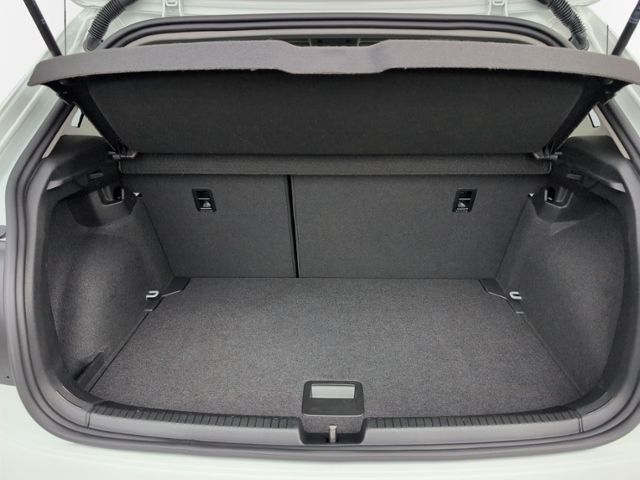 Polo 1.0 TSI DSG Goal LED+NAVI+AHK+RFK+ACC+SZ+PD