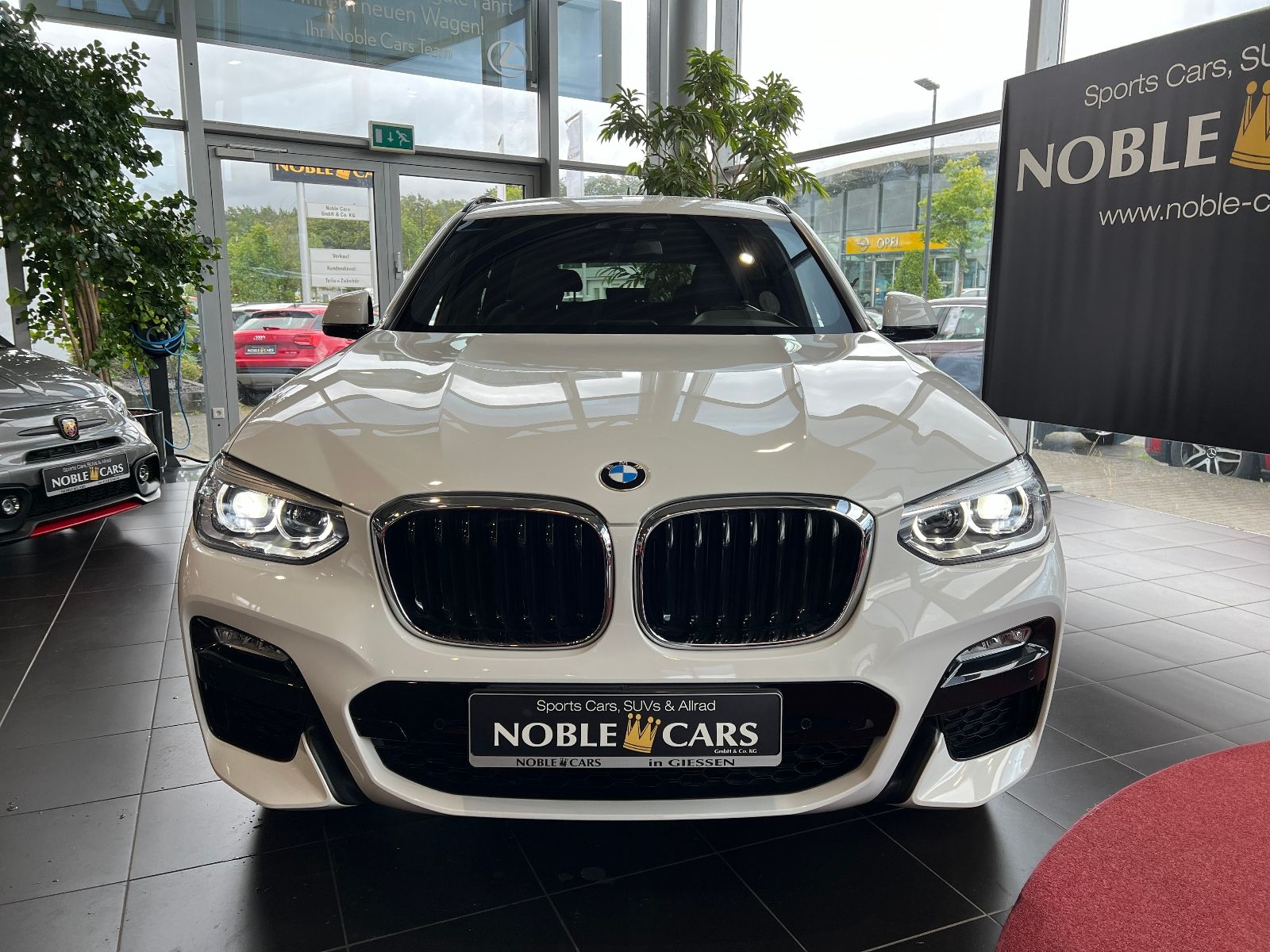 Fahrzeugabbildung BMW X3 xDrive 20 i M Sport LED NAVI