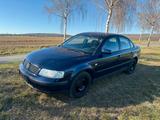Volkswagen Passat 1.6 EU4 - gebrauchte VW Passat aus dem Jahr 2000