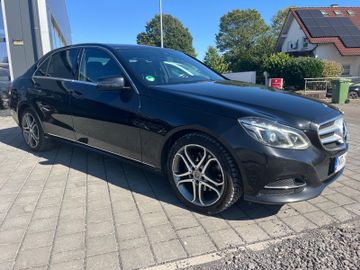 Mercedes E 200 - 3