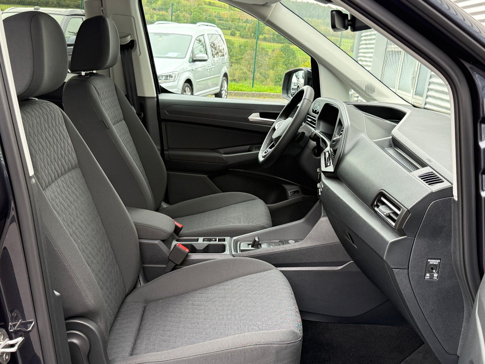 Fahrzeugabbildung Volkswagen Caddy Life "Energy" TSI eHybrid ACC Navi Kamera