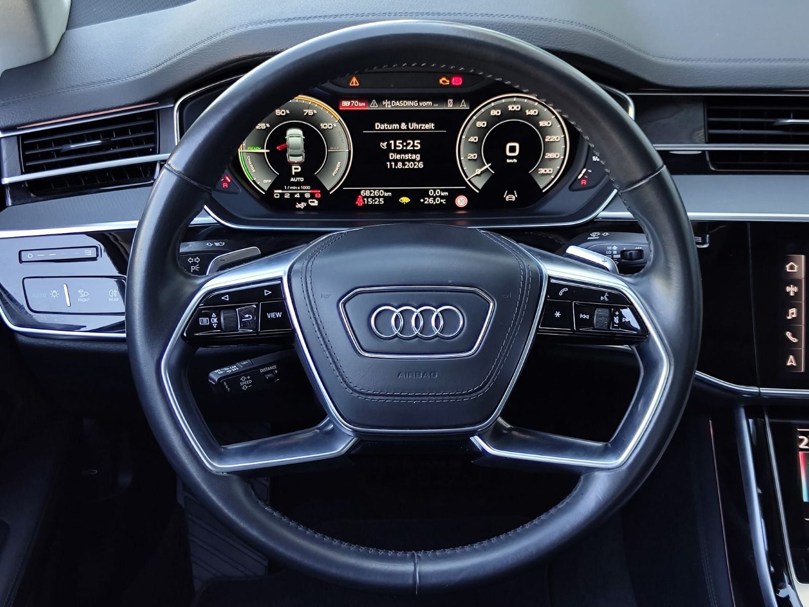Audi A8 - Bild 13