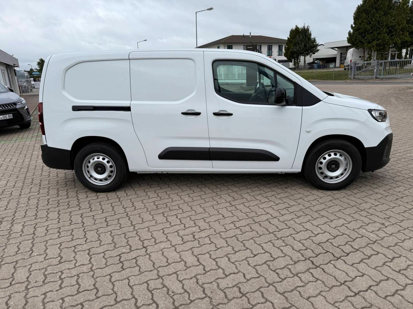 Fahrzeugabbildung Fiat XL KAWA ELEKTRO