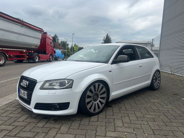 Audi A3 2.0 TDI S line Sportpaket plus #Sport #S3 Opk