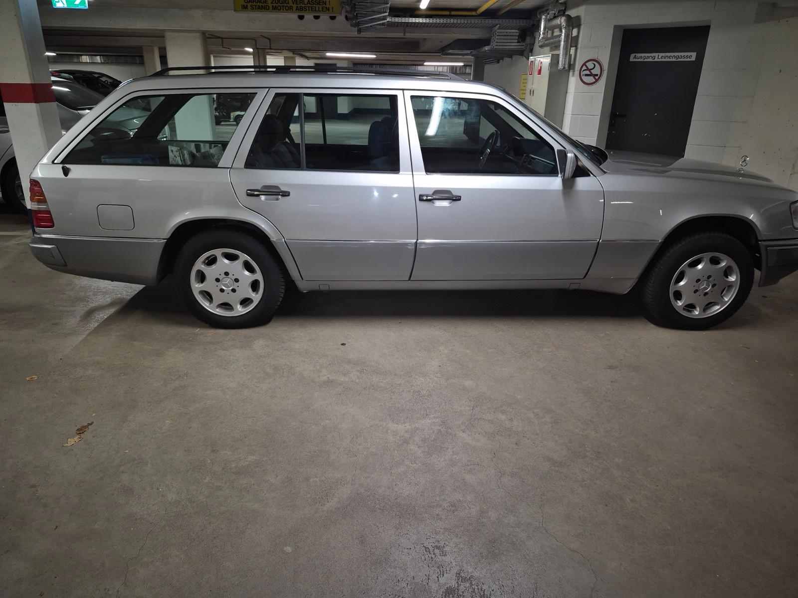 Mercedes-Benz E 220 W124 S124 Automatik LPG