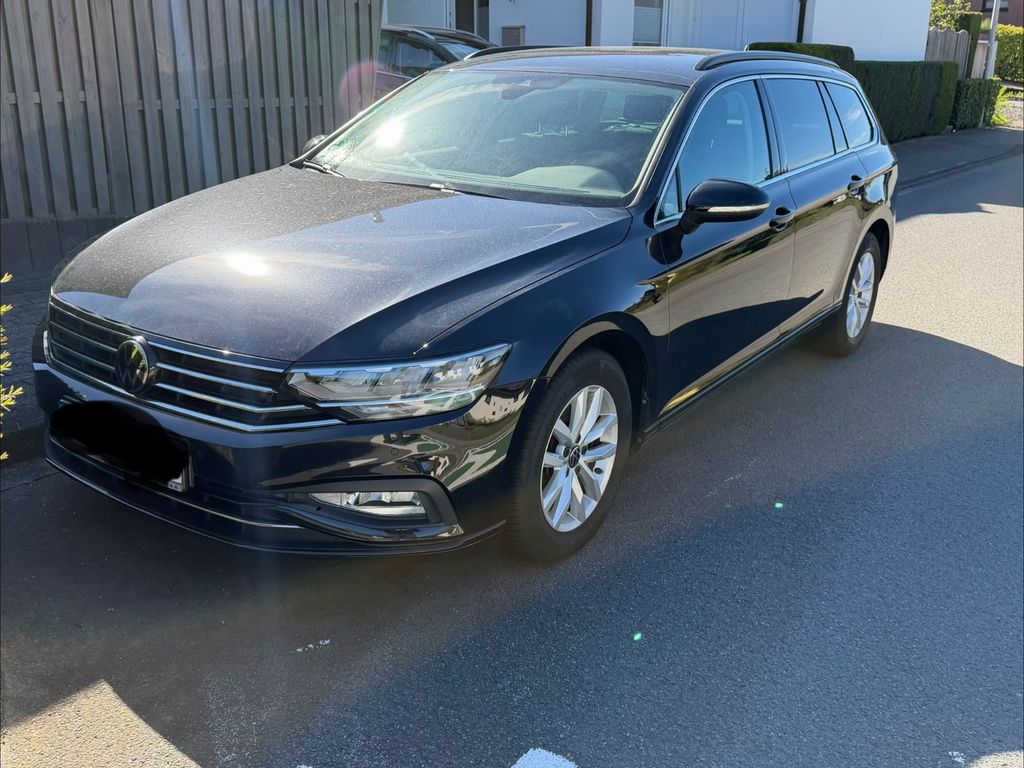 Image of Volkswagen Passat Variant