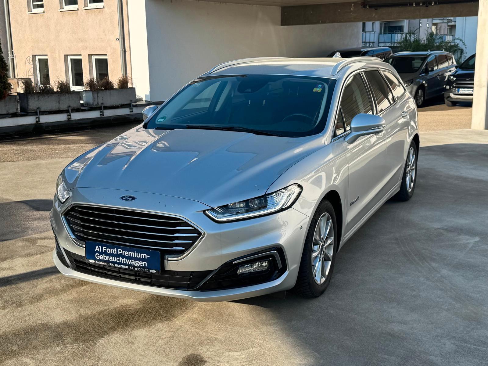 Ford Mondeo Turnier // Full Hybrid //