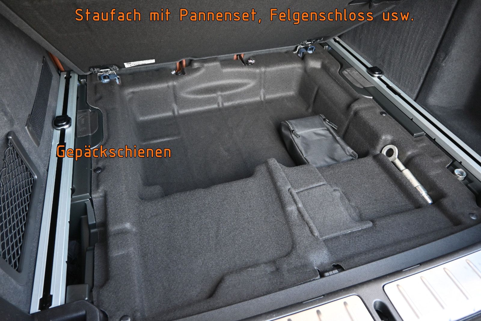 Fahrzeugabbildung BMW X4 xDr.30d °ACC°AHK°IND.MERINO-LEDER°STANDHEIZ.°