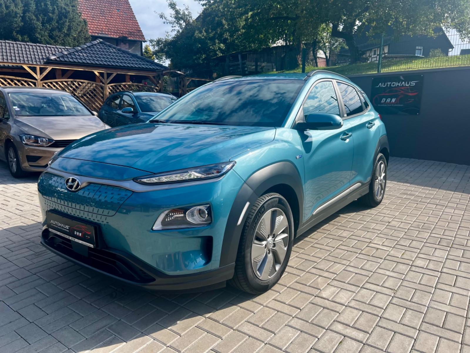 Hyundai Kona Style Elektro 2WD/ACC/CCS/Kamera/64kWh