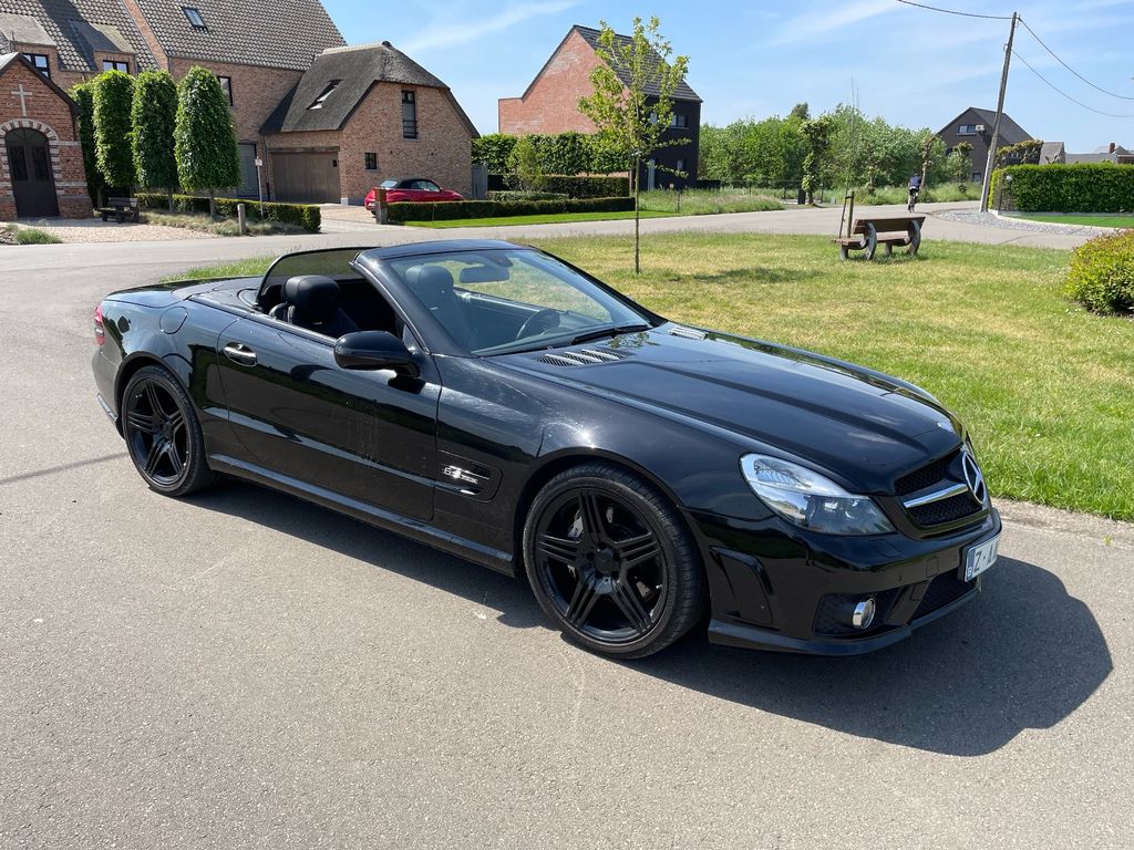 Mercedes-Benz SL 63 AMG