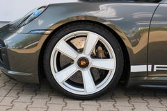 PORSCHE 911 Turbo 50 Jahre / HERITAGE PAKET / BURMESTER
